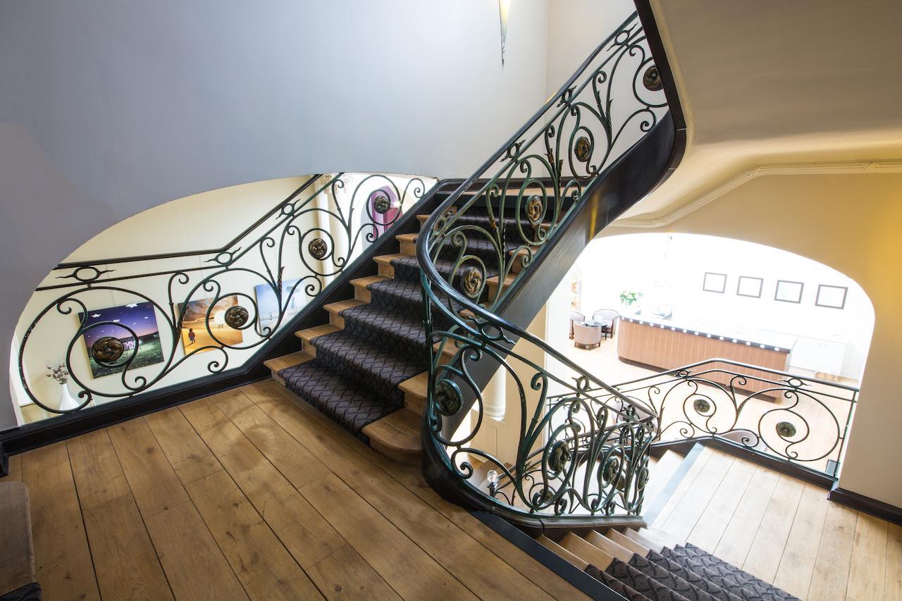 Mercure Lille Roubaix Grand Hotel Екстериор снимка