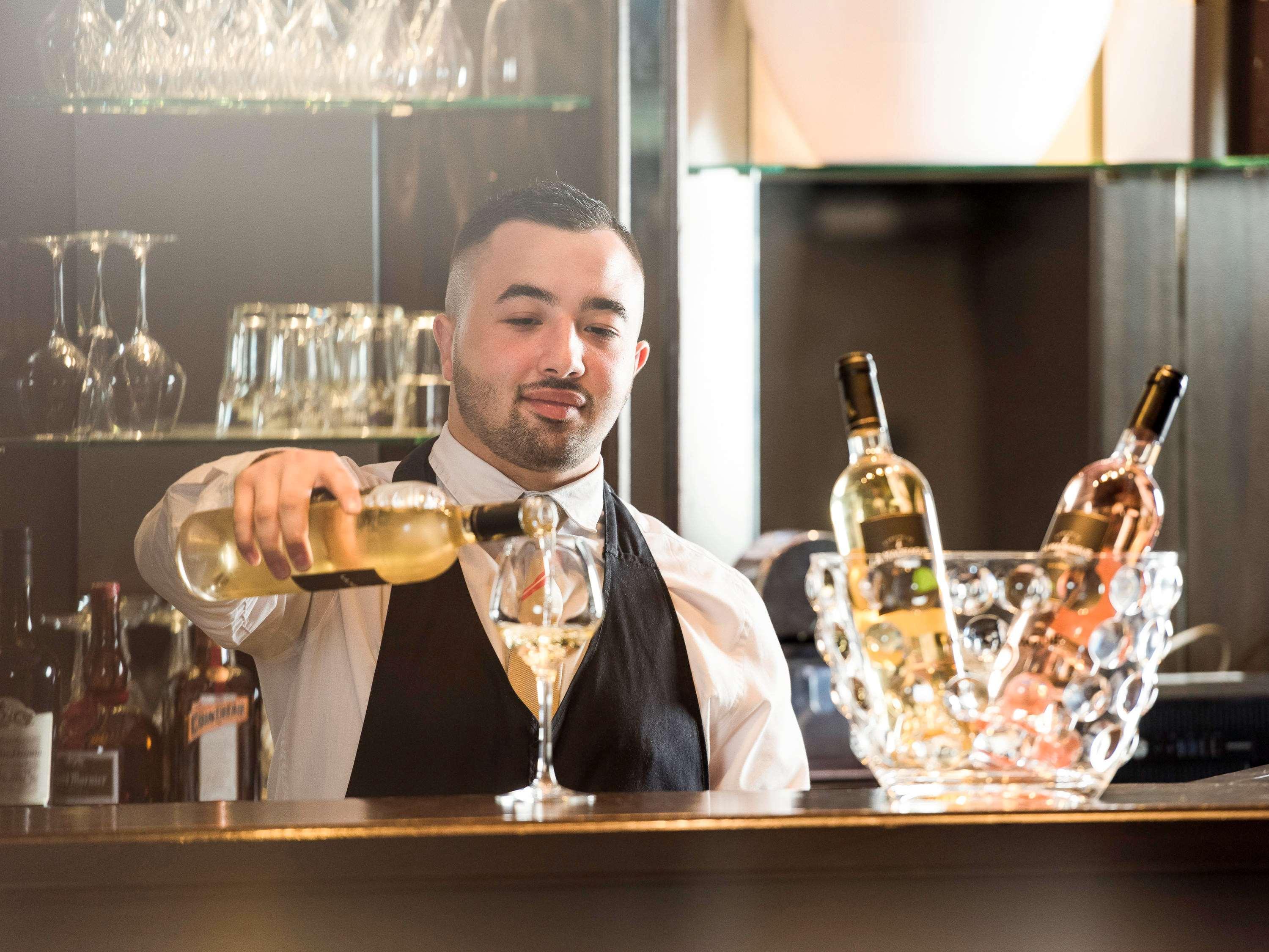 Mercure Lille Roubaix Grand Hotel Екстериор снимка