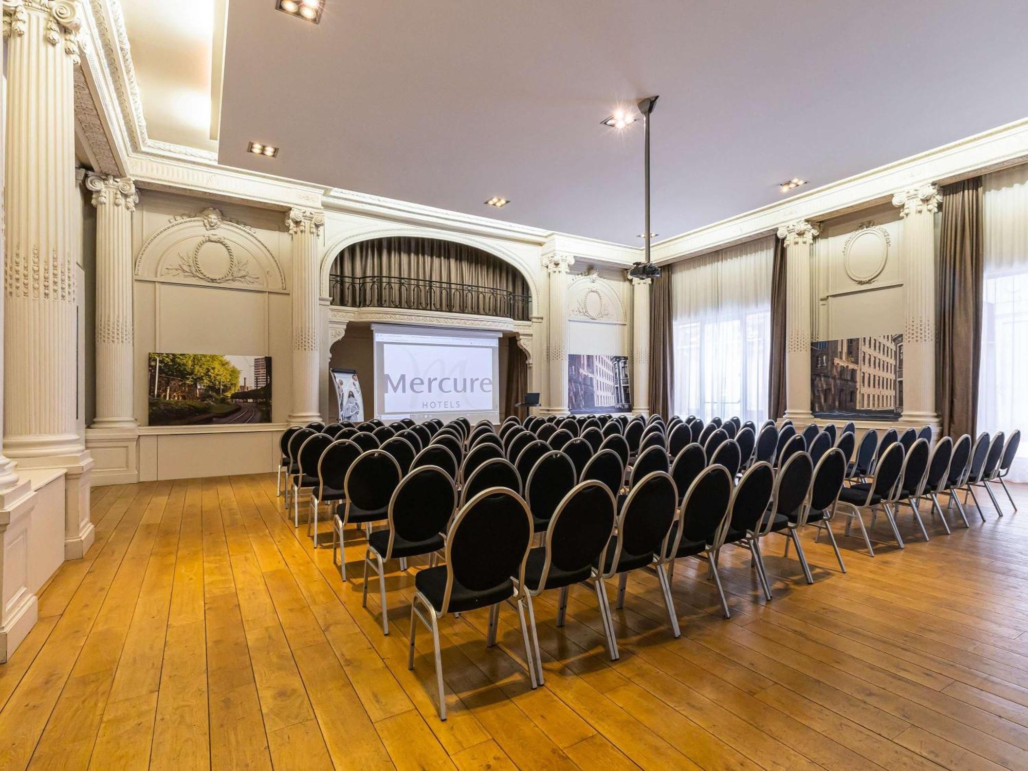 Mercure Lille Roubaix Grand Hotel Екстериор снимка