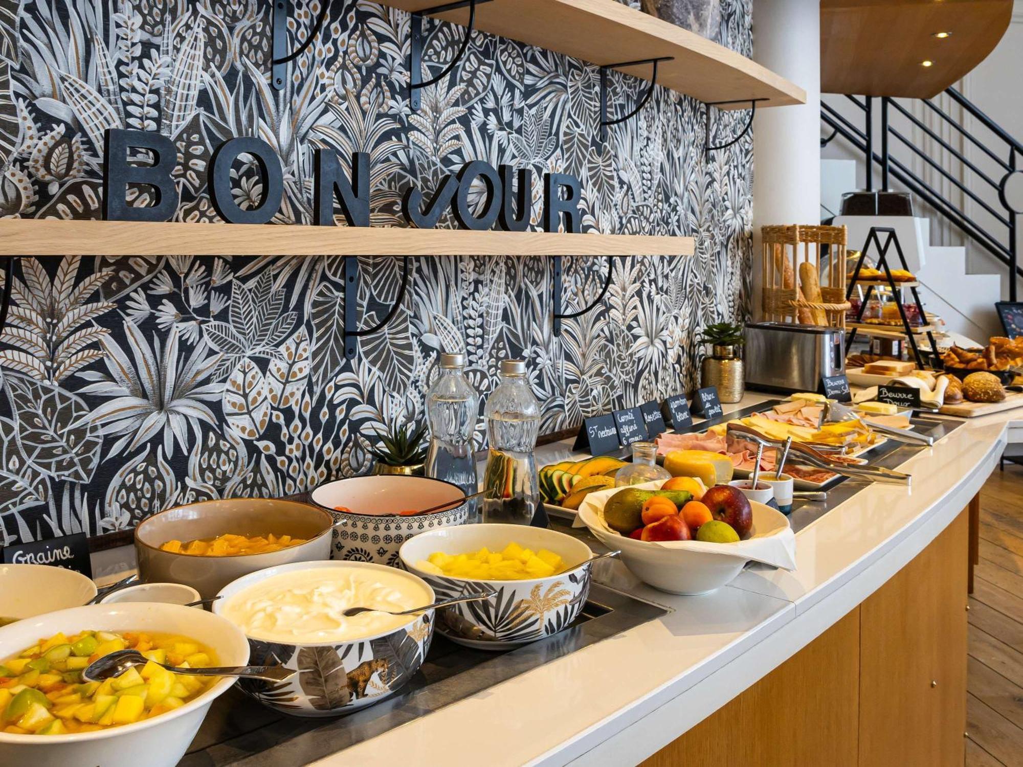 Mercure Lille Roubaix Grand Hotel Екстериор снимка